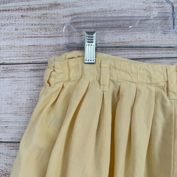 Anthropologie Linen Blend Pleated Cuffed Hem Shorts Women's Size Medium Yellow - Picture 4 of 11